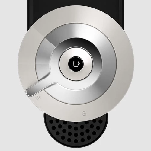 Nespresso Vertuo Next Deluxe Espresso Machine By DeLonghi With Aeroccino - Chrome 6 Nespresso Vertuo Next Deluxe Espresso Machine By DeLonghi With Aeroccino - Chrome - Image 6