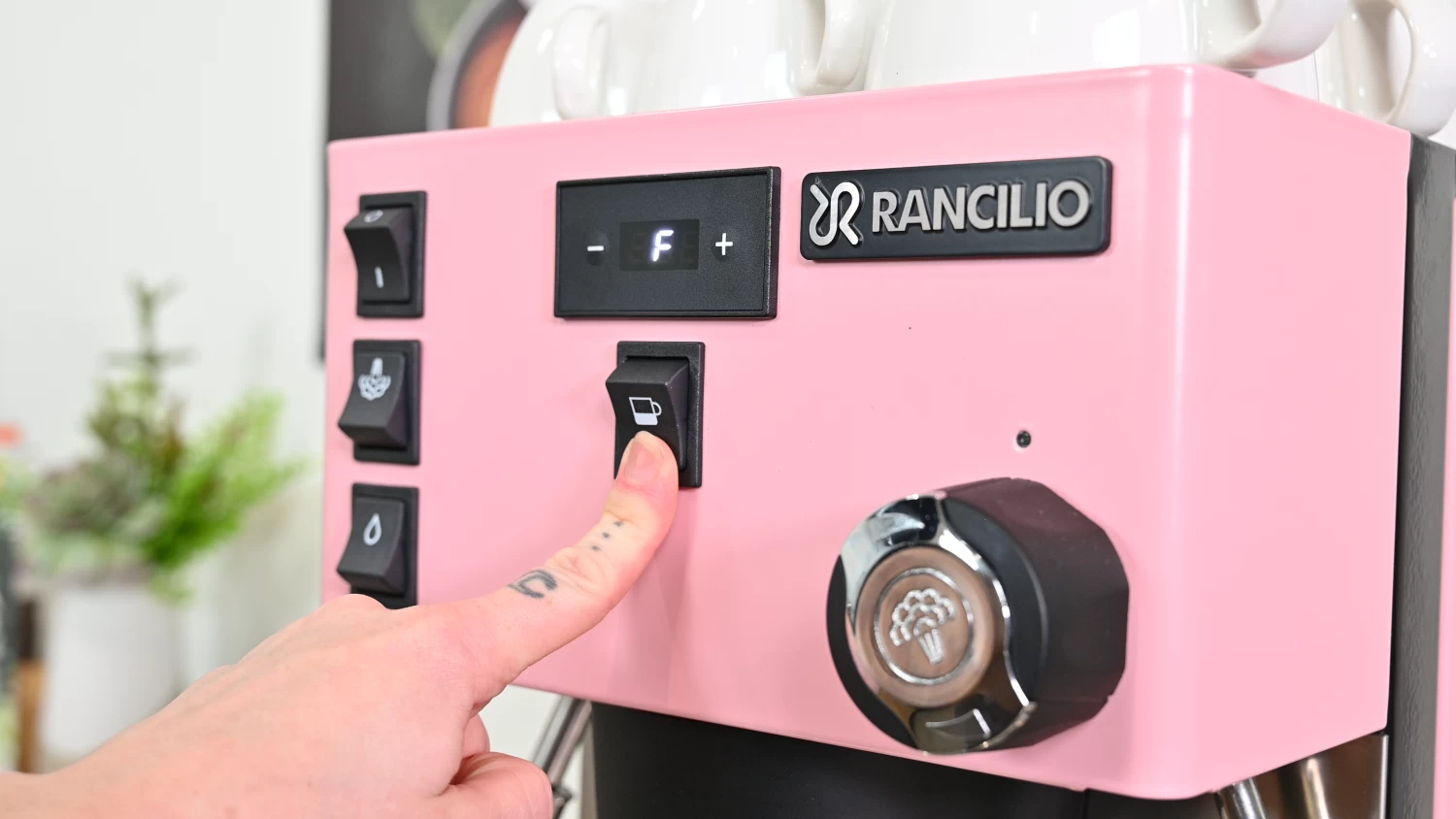 Rancilio Silvia Pro X Dual Boiler Espresso Machine In Pink 2 Rancilio Silvia Pro X Dual Boiler Espresso Machine In Pink - Image 2