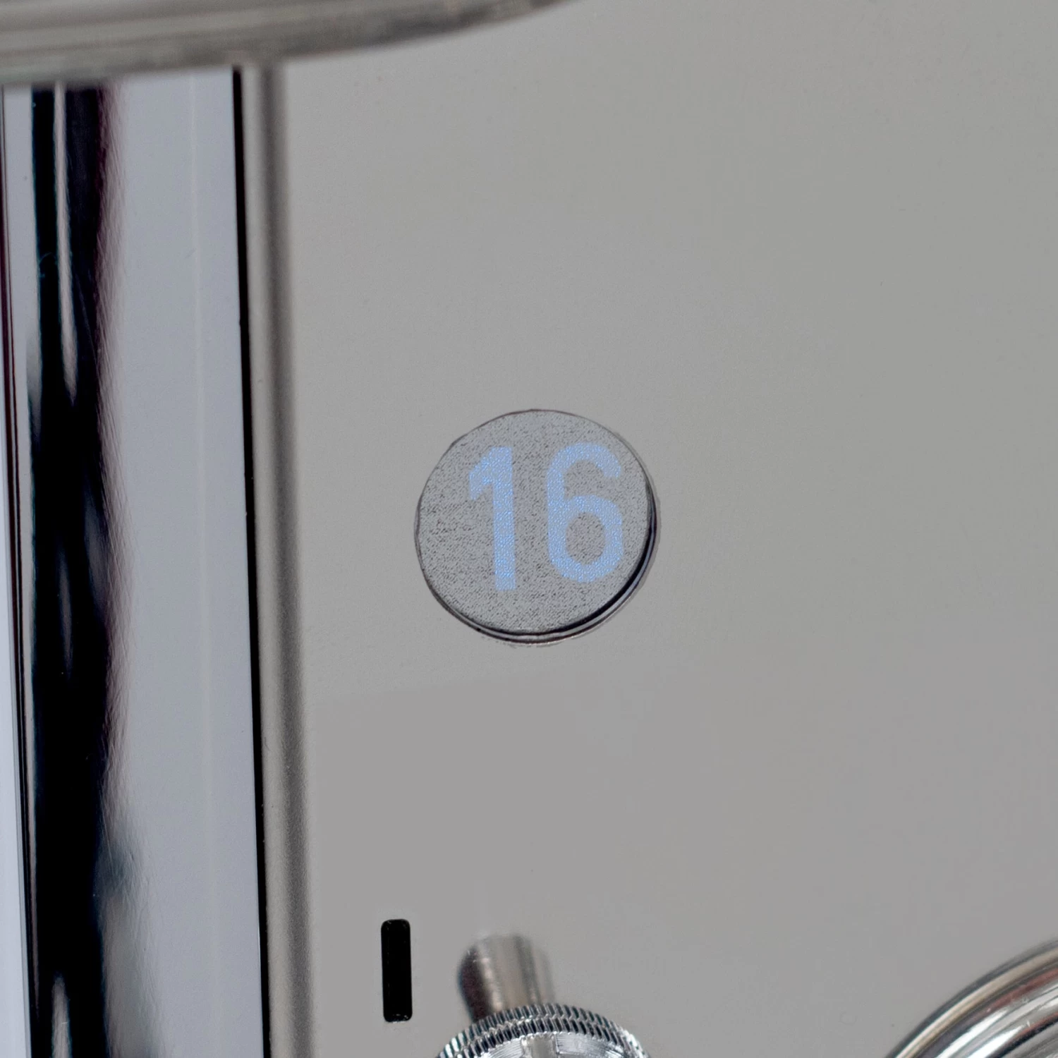 Rocket Espresso Mozzafiato Cronometro V Espresso Machine - Walnut Accents 8 Rocket Espresso Mozzafiato Cronometro V Espresso Machine - Walnut Accents - Image 8