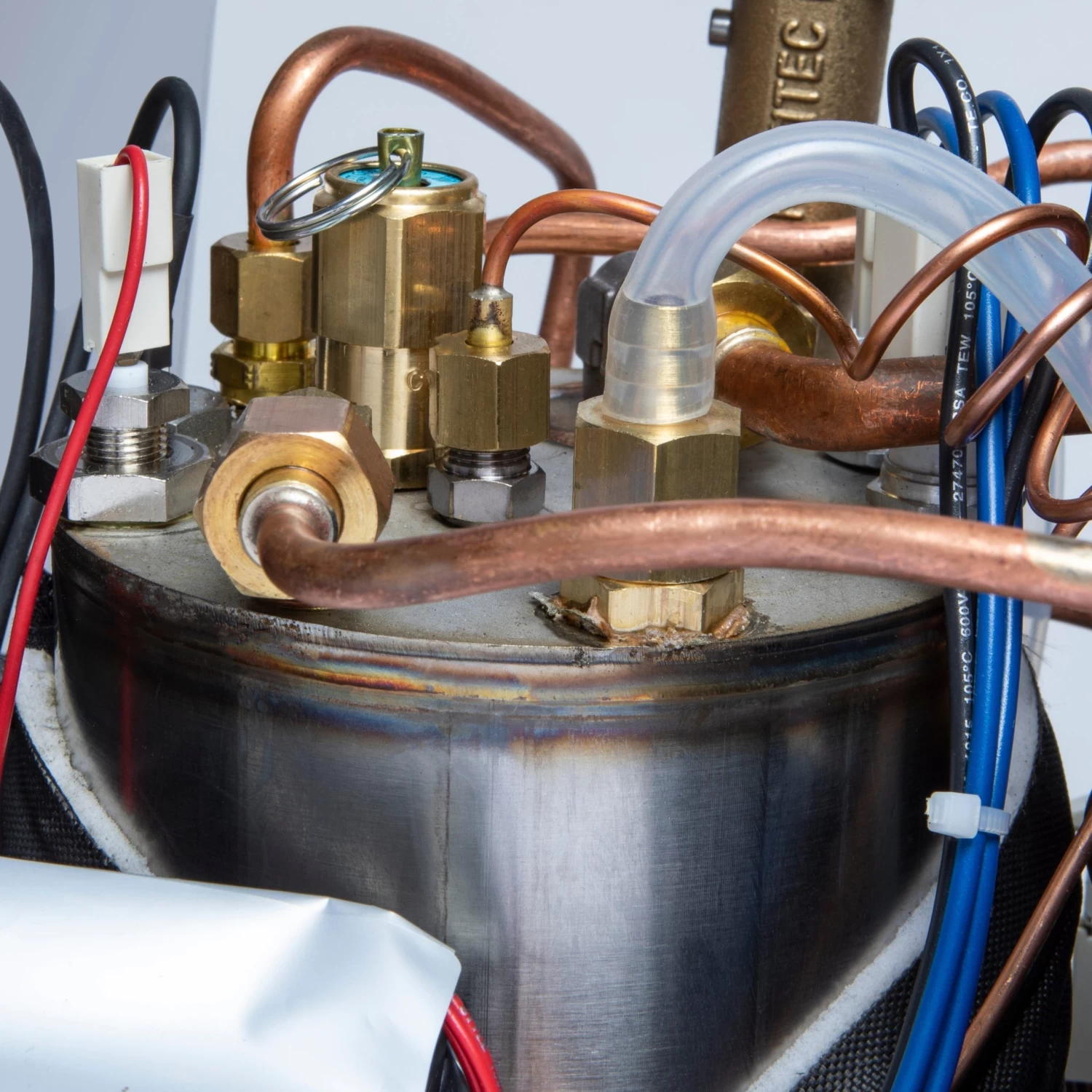 Profitec Pro 400 Espresso Machine In Matte Black With Walnut 10 Profitec Pro 400 Espresso Machine In Matte Black With Walnut - Image 10