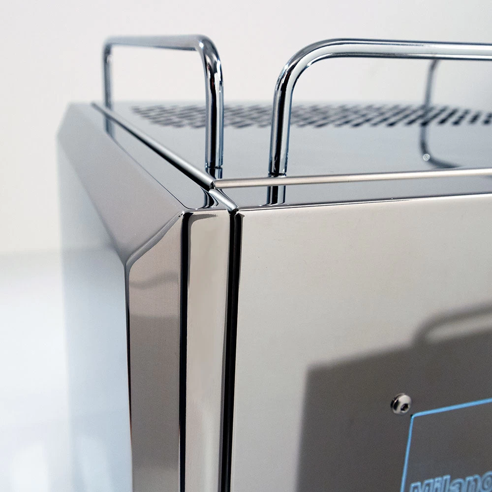 Bezzera DUO MN Dual Boiler Espresso Machine With Flow Control - Total Black 3 Bezzera DUO MN Dual Boiler Espresso Machine With Flow Control - Total Black - Image 3