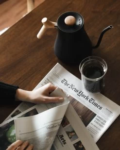 Fellow Stagg EKG 0.9L Kettle - Black And Maple -Coffee Gear Shop 3T0B7313