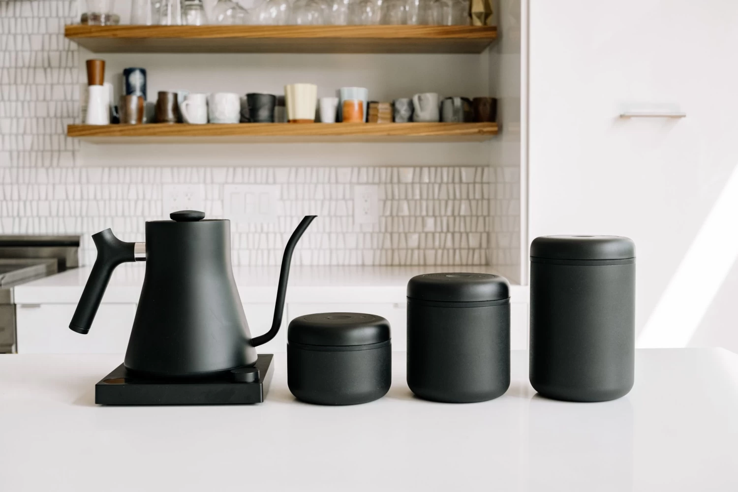 Fellow Stagg EKG 0.9L Kettle - Matte Black 6 Fellow Stagg EKG 0.9L Kettle - Matte Black - Image 6