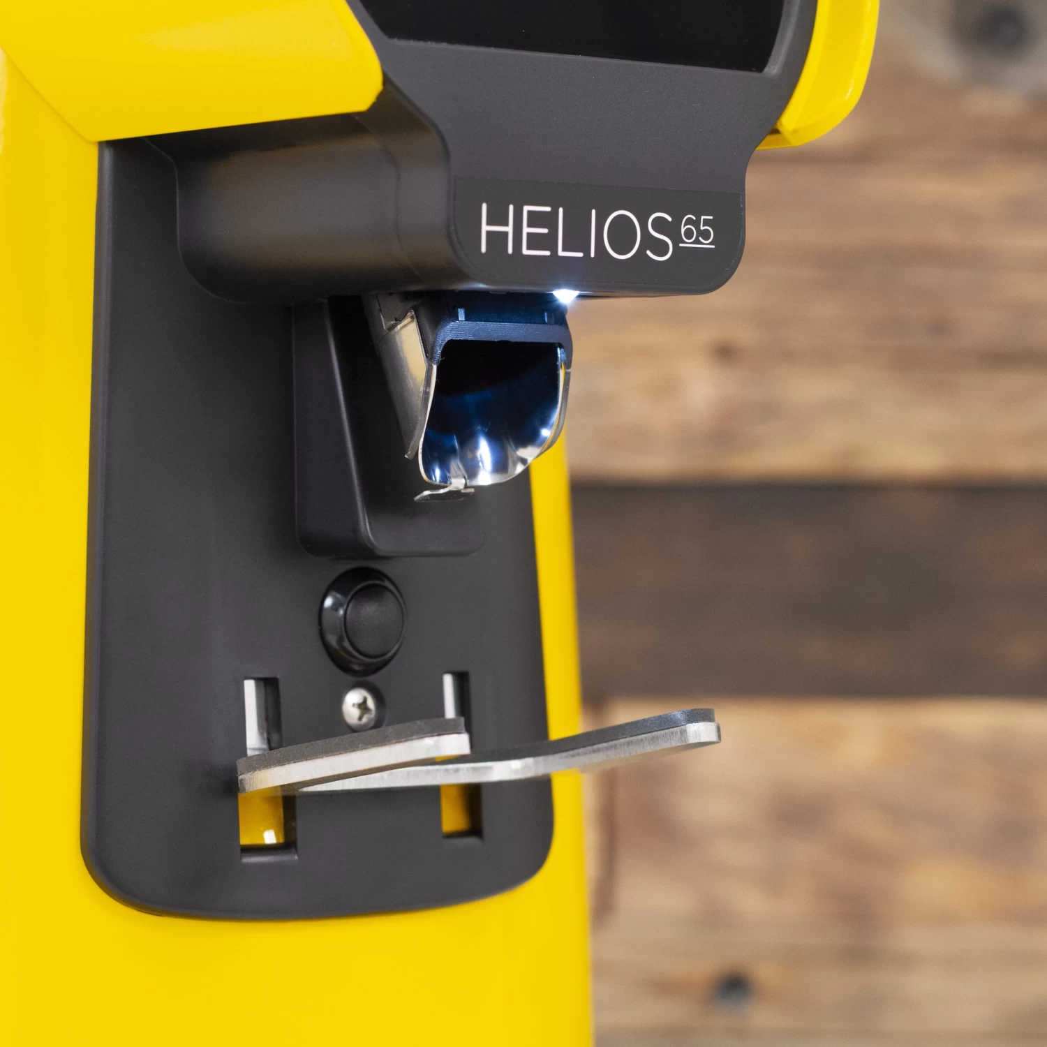 Eureka Helios 65 Coffee Grinder In Yellow 10 Eureka Helios 65 Coffee Grinder In Yellow - Image 10