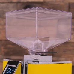 Eureka Mignon Magnifico Coffee Grinder In Yellow -Coffee Gear Shop IMG 6133