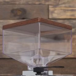 Eureka Mignon Design Coffee Grinder In Stained Walnut 22 Eureka Mignon Design Coffee Grinder In Stained Walnut -Coffee Gear Shop IMG 6437