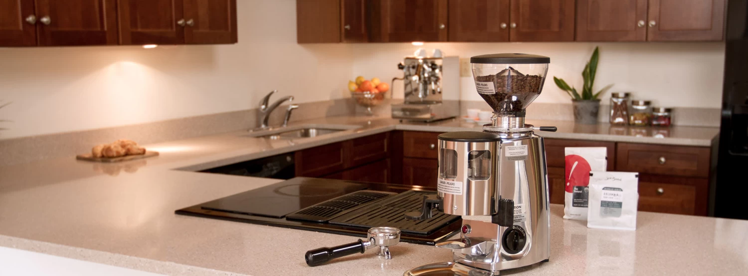 Mazzer Mini P Espresso Grinder 2 Mazzer Mini P Espresso Grinder - Image 2