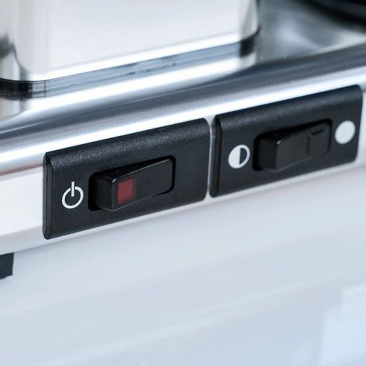 Technivorm Moccamaster KB 741 AO Brushed Silver Coffee Maker 5 Technivorm Moccamaster KB 741 AO Brushed Silver Coffee Maker - Image 5